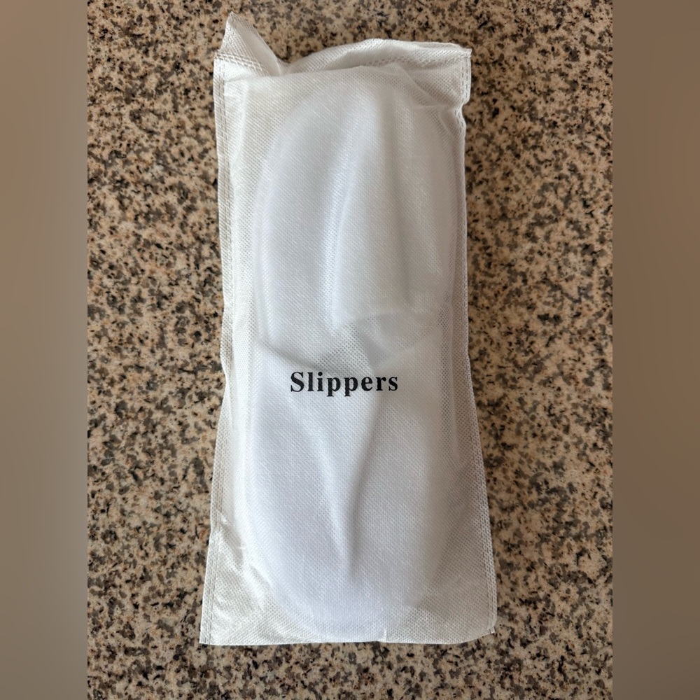 Disposable Hotel Slippers Non-Woven Travel Pouch Unused Brand New Sealed White